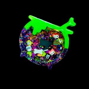 Witches Cauldron Shaker Phone Grippy